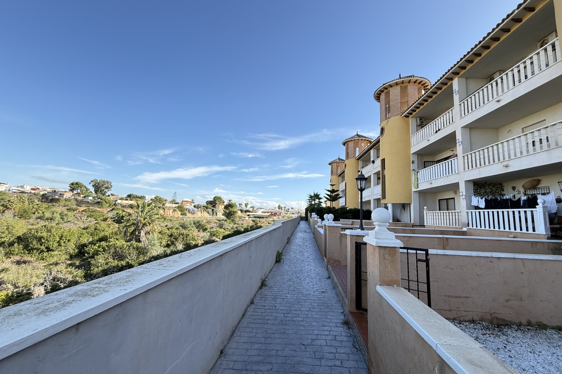 Resale - Apartment / flat - Cabo Roig