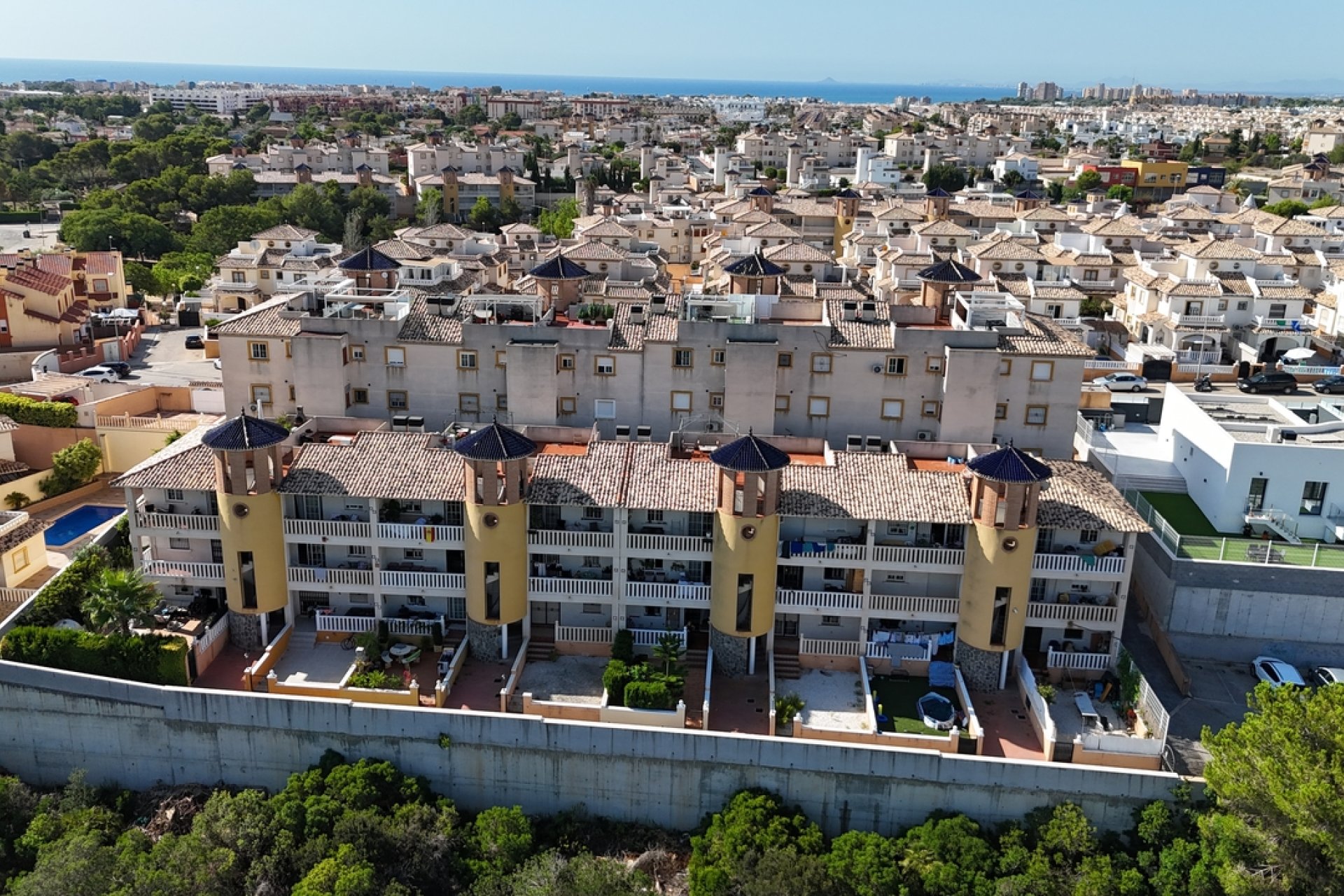 Resale - Apartment / flat - Cabo Roig