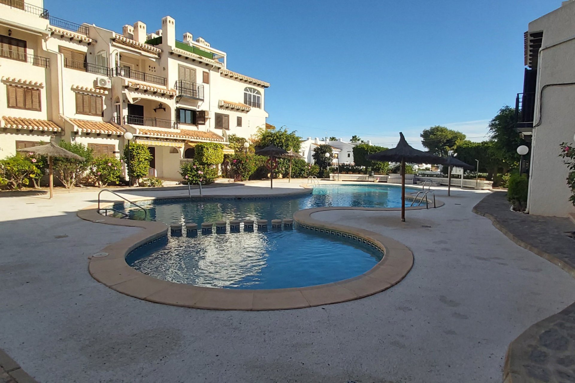 Resale - Apartment / flat - Cabo Roig