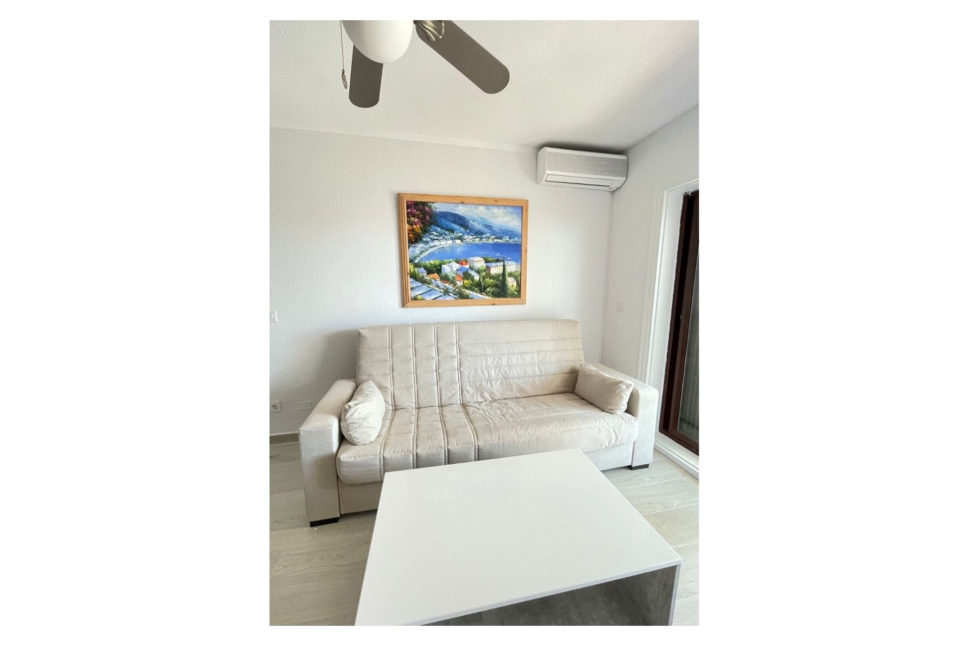 Resale - Apartment / flat - Cabo Roig