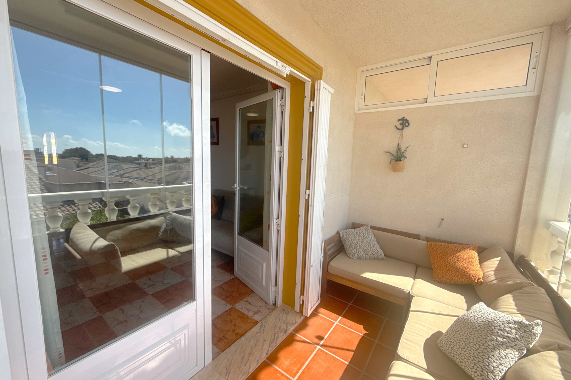 Resale - Apartment / flat - Cabo Roig