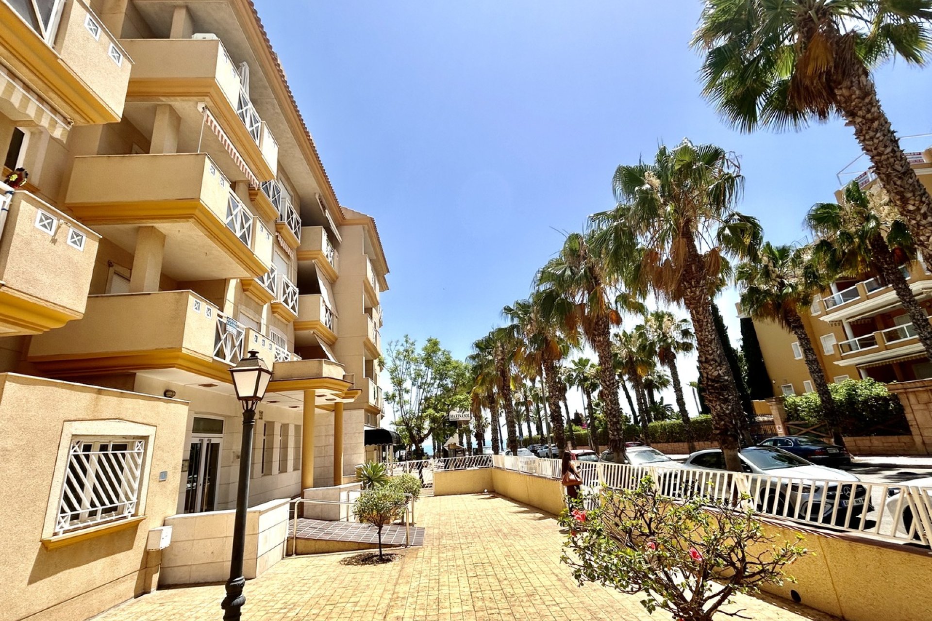 Resale - Apartment / flat - Cabo Roig