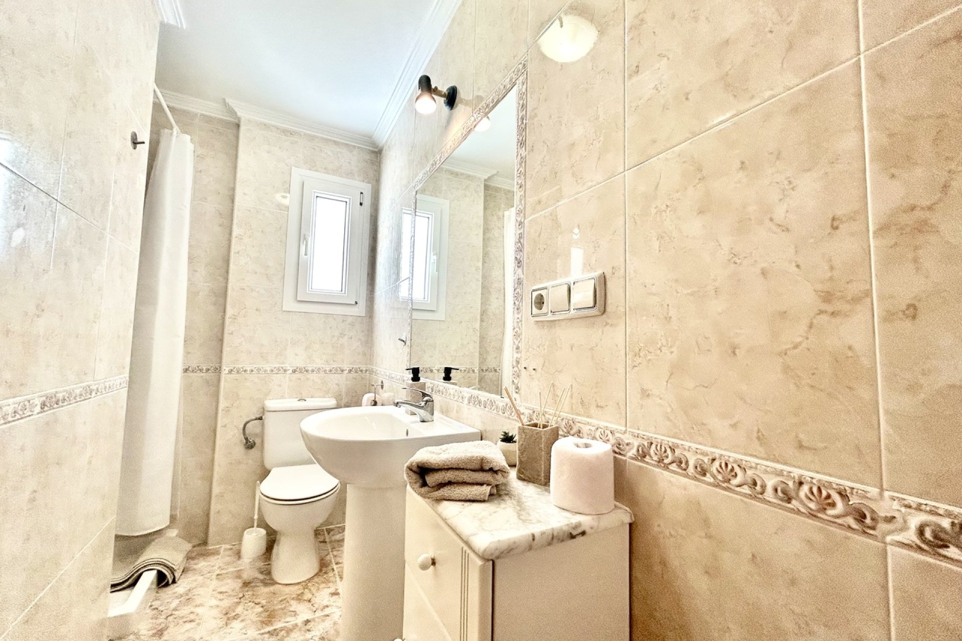 Resale - Apartment / flat - Cabo Roig
