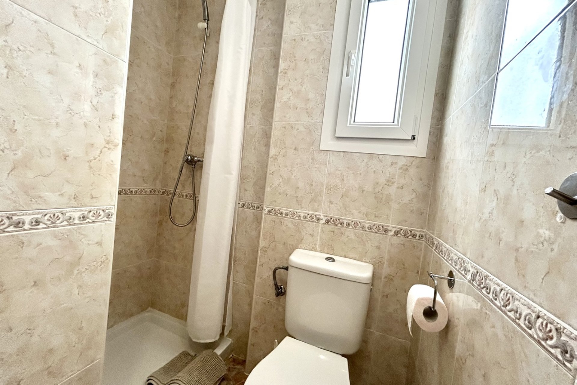 Resale - Apartment / flat - Cabo Roig