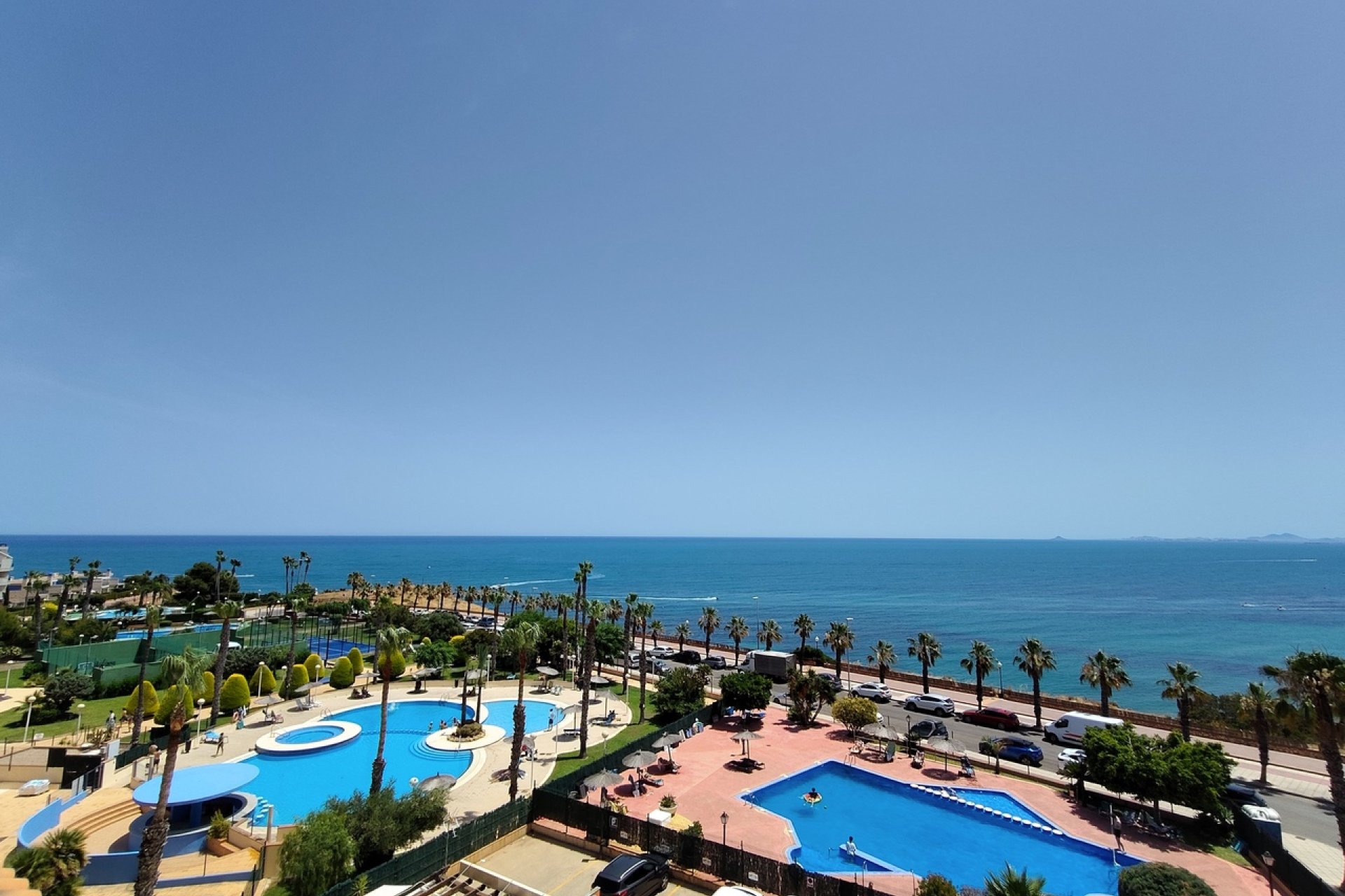 Resale - Apartment / flat - Cabo Roig