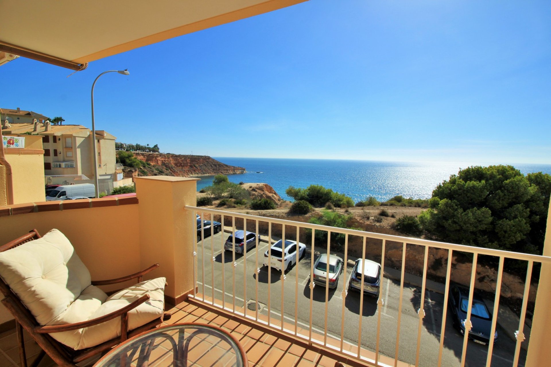 Resale - Apartment / flat - Cabo Roig