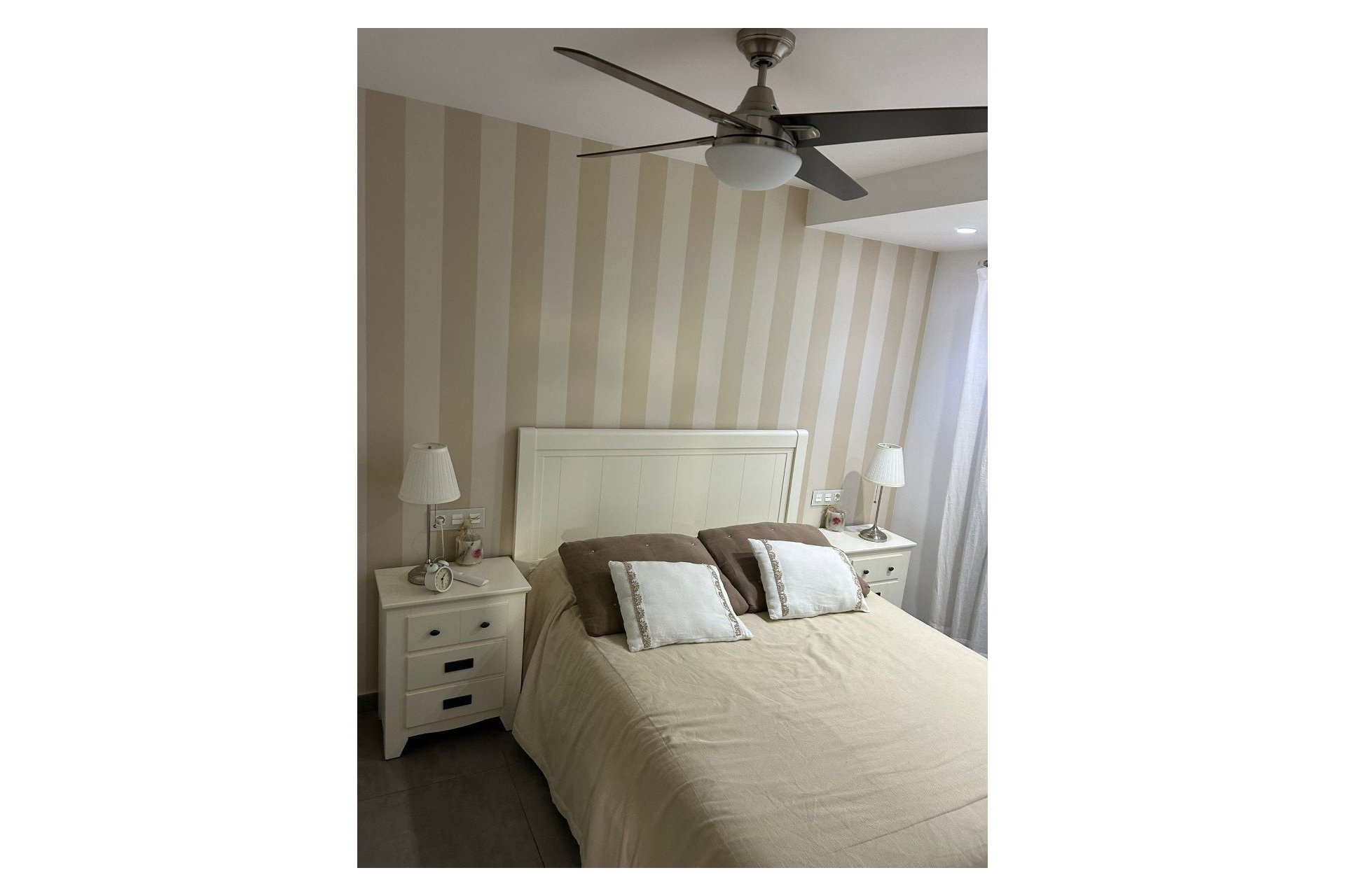 Resale - Apartment / flat - Cabo Roig