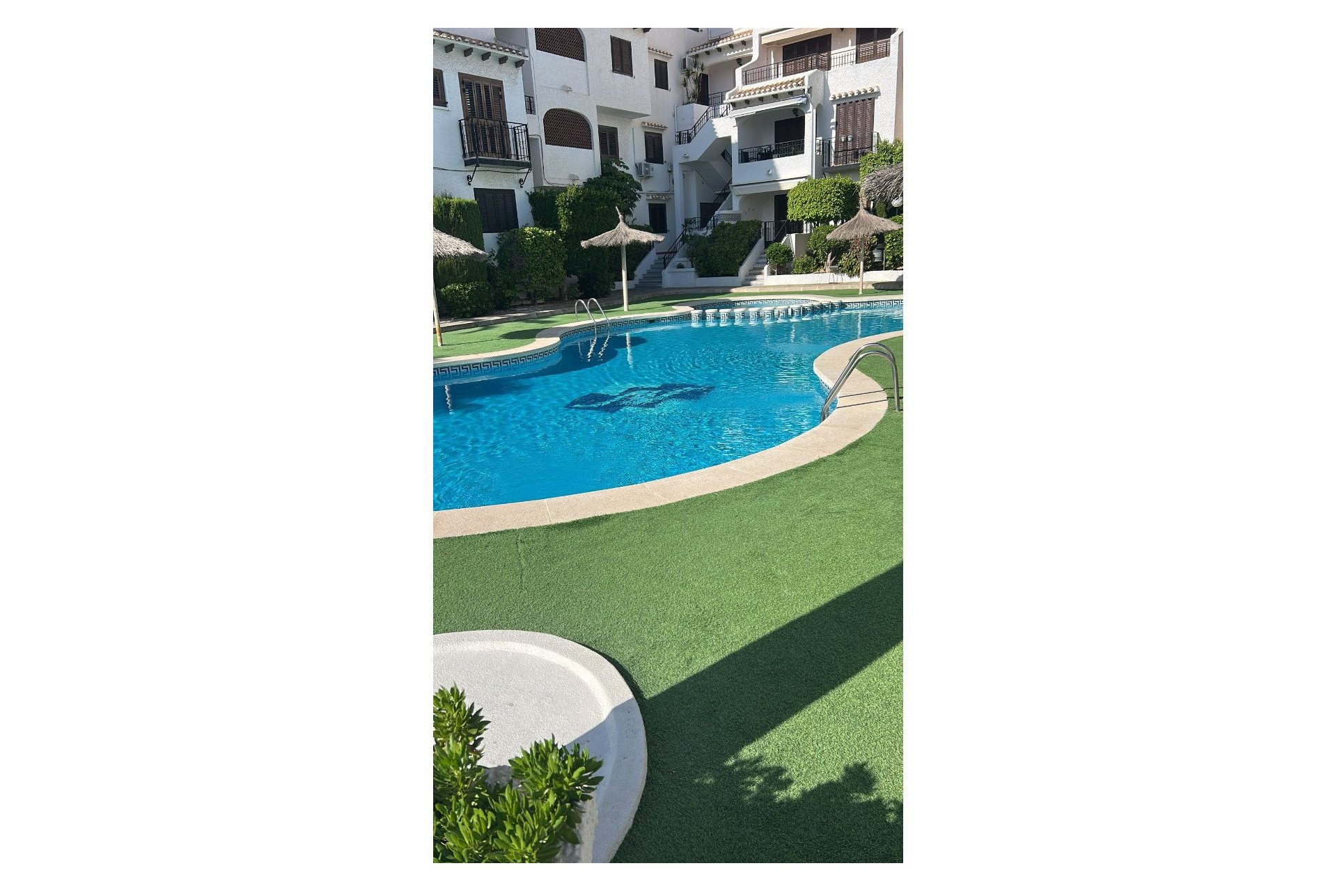 Resale - Apartment / flat - Cabo Roig
