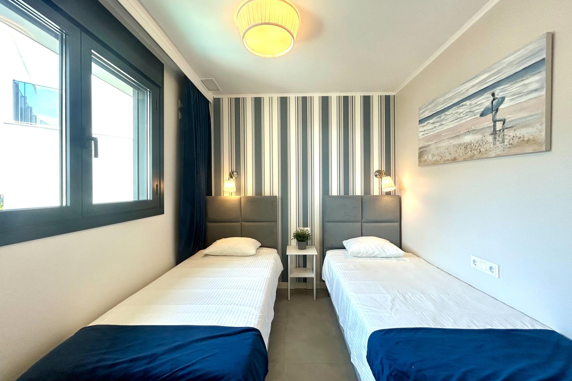 Resale - Apartment / flat - Dehesa de Campoamor - Campoamor