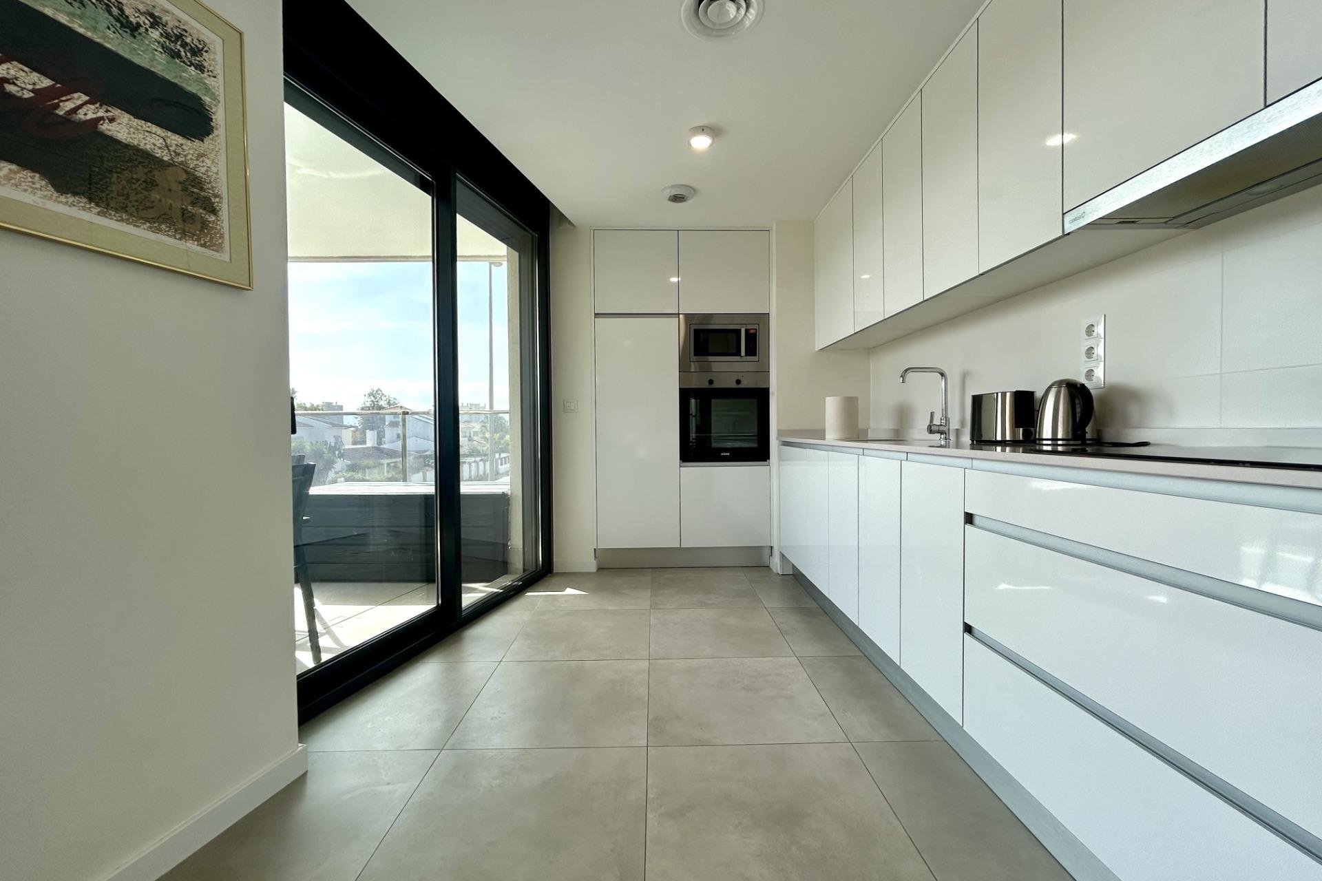Resale - Apartment / flat - Dehesa de Campoamor - Campoamor