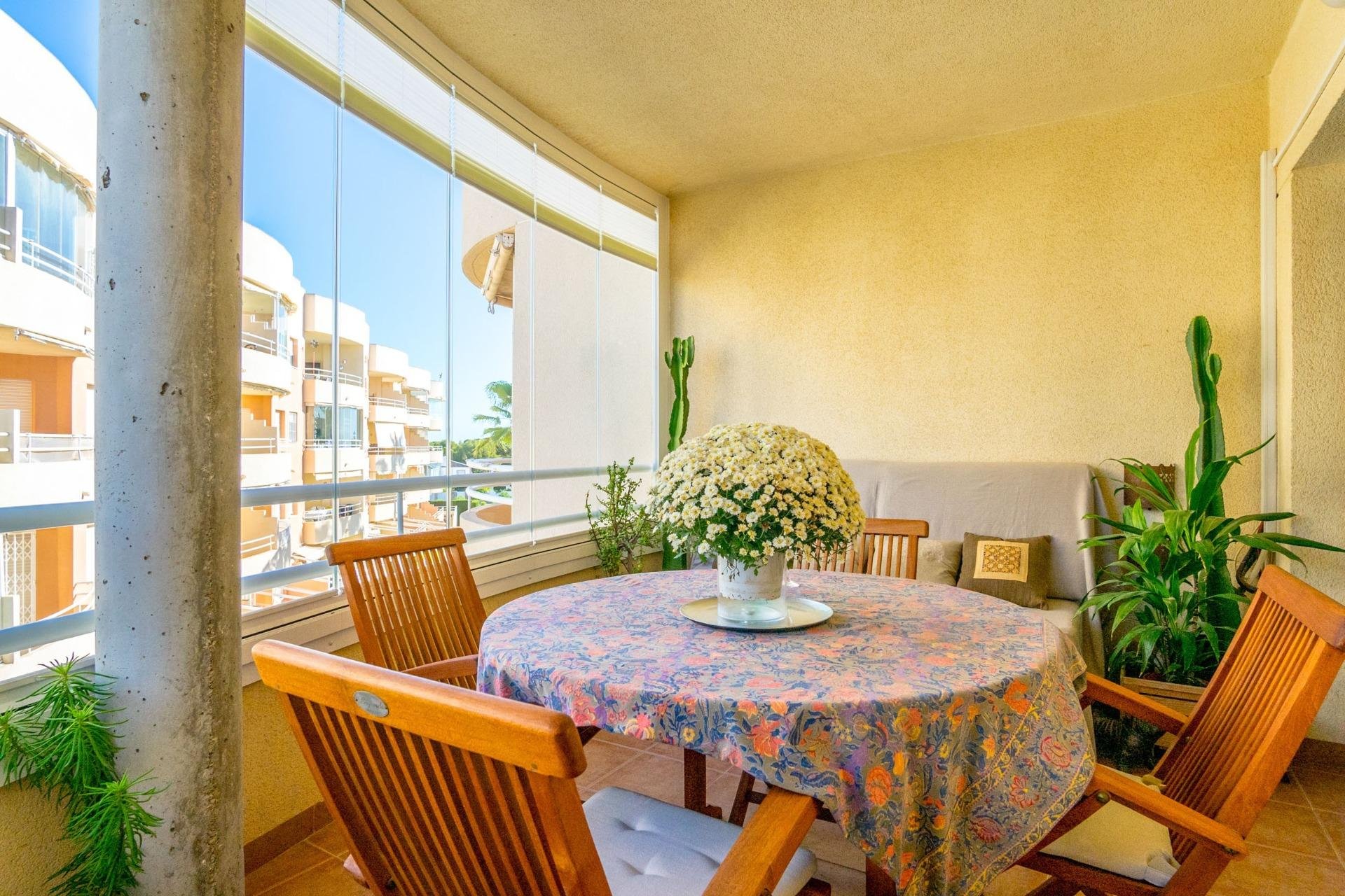 Resale - Apartment / flat - Dehesa de Campoamor - Campoamor
