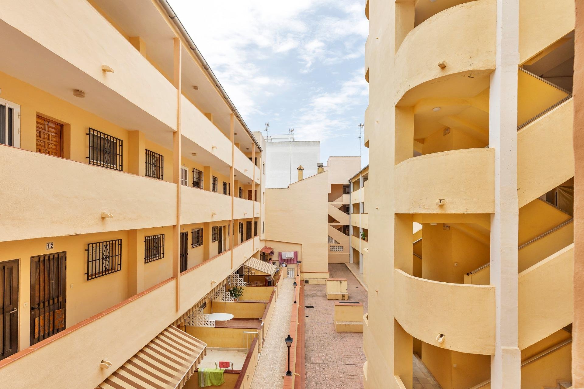 Resale - Apartment / flat - Guardamar del Segura - Centro