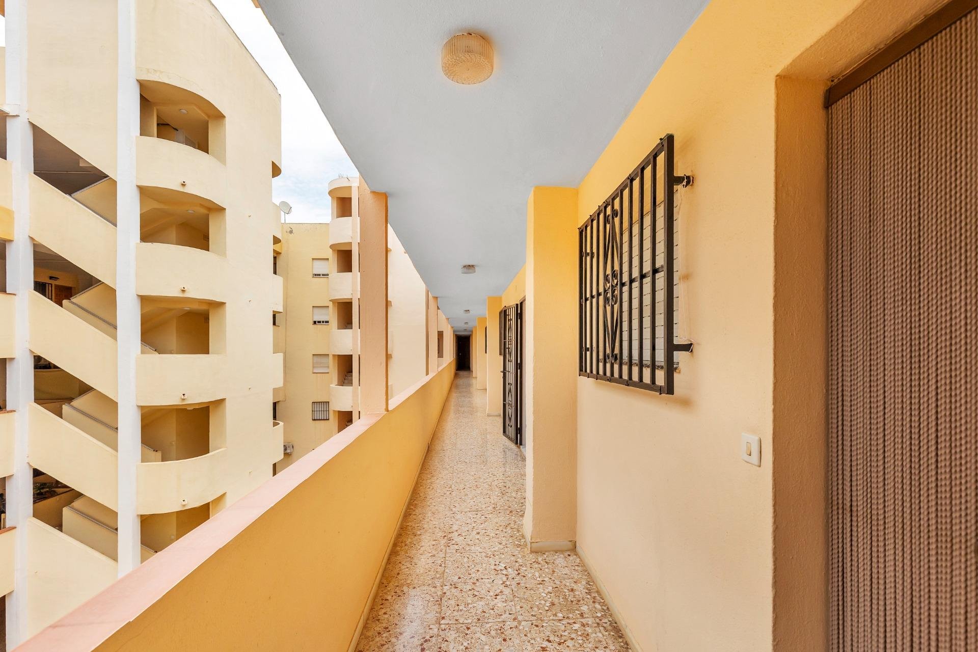 Resale - Apartment / flat - Guardamar del Segura - Centro
