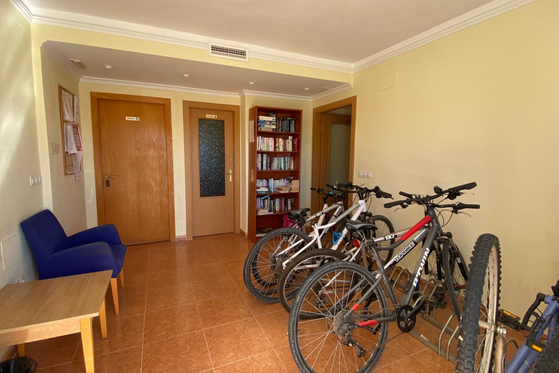 Resale - Apartment / flat - Guardamar del Segura - El Edén