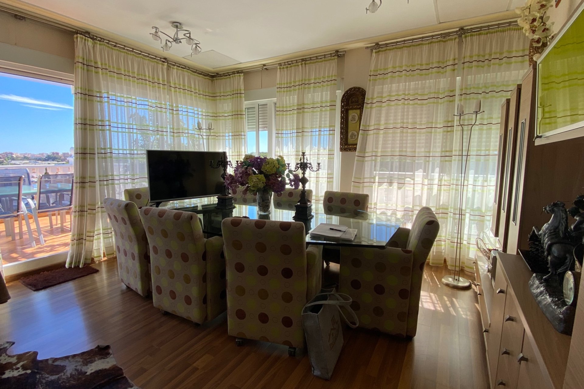 Resale - Apartment / flat - Guardamar del Segura - El Edén