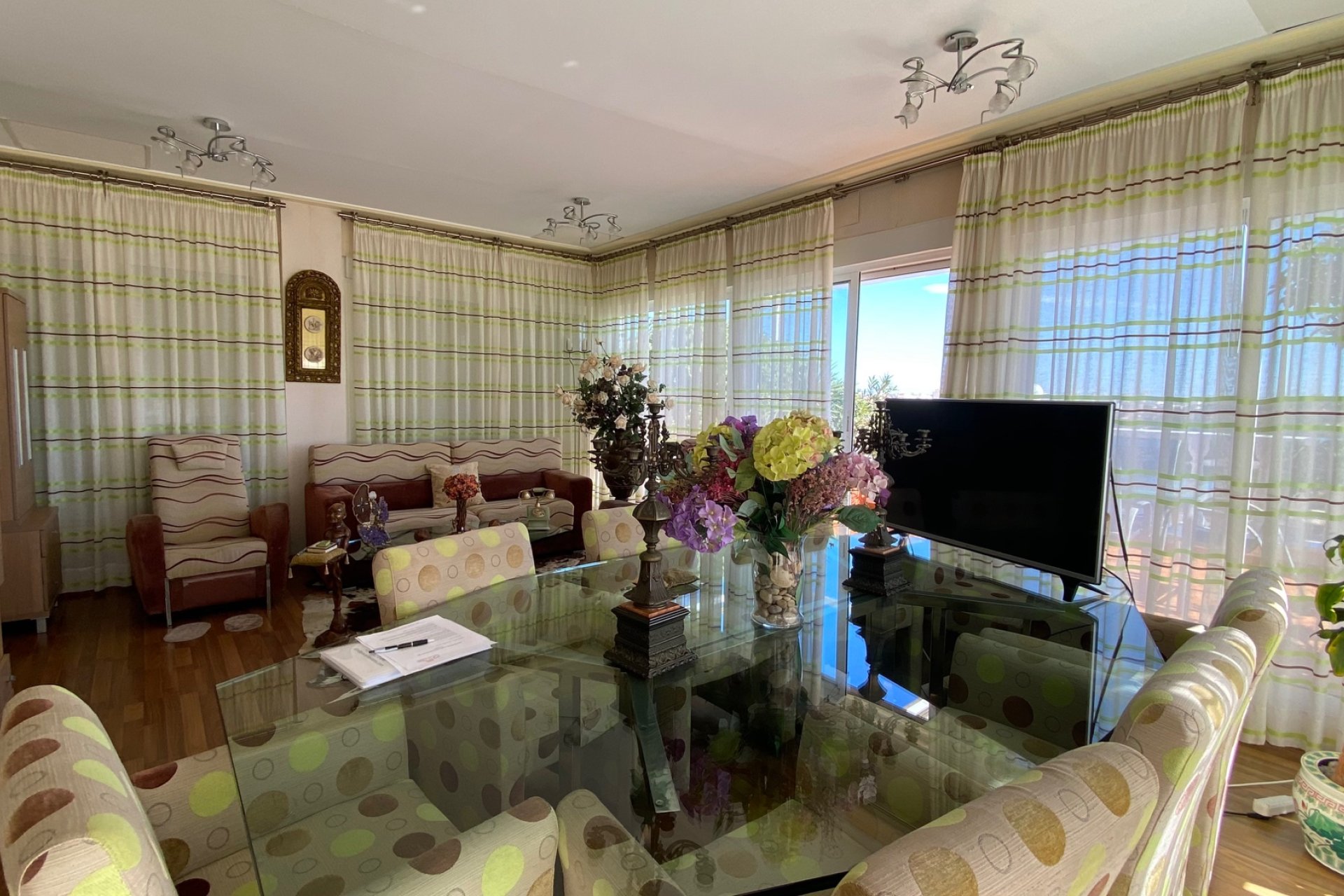 Resale - Apartment / flat - Guardamar del Segura - El Edén