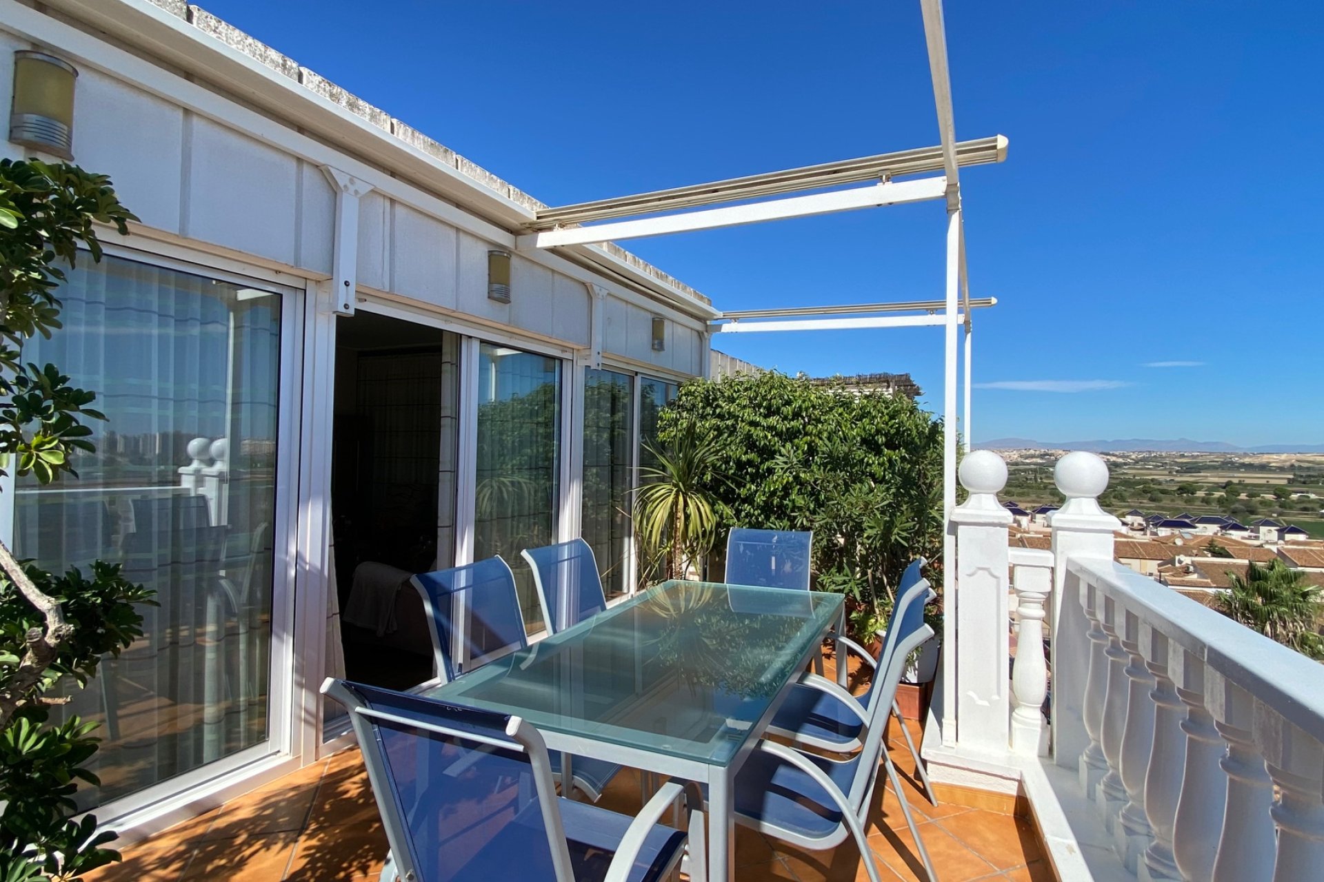 Resale - Apartment / flat - Guardamar del Segura - El Edén