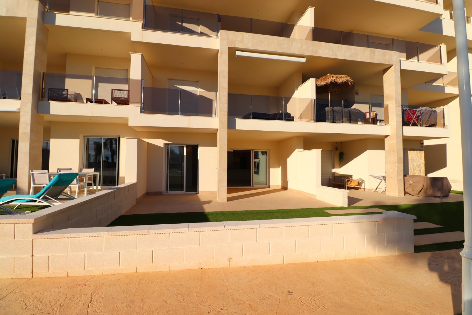 Resale - Apartment / flat - Guardamar del Segura - El Raso