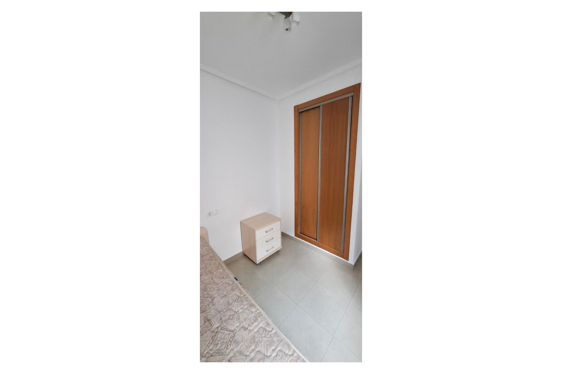 Resale - Apartment / flat - Guardamar del Segura - Pueblo