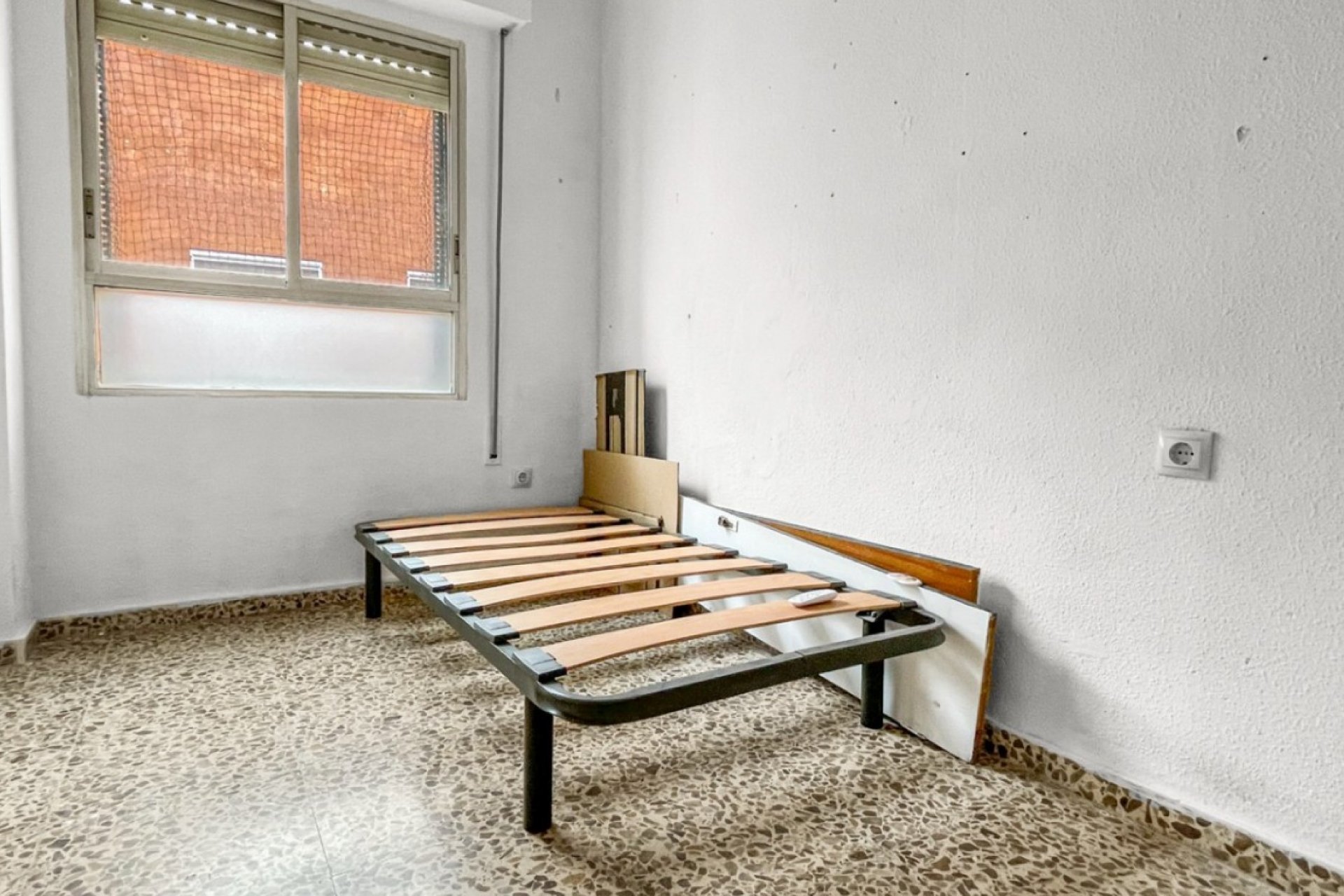 Resale - Apartment / flat - Guardamar del Segura - Pueblo