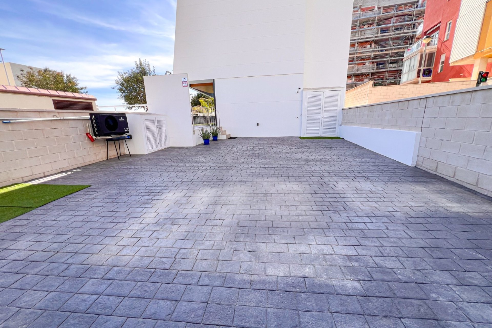 Resale - Apartment / flat - Guardamar del Segura - Urbanizaciones