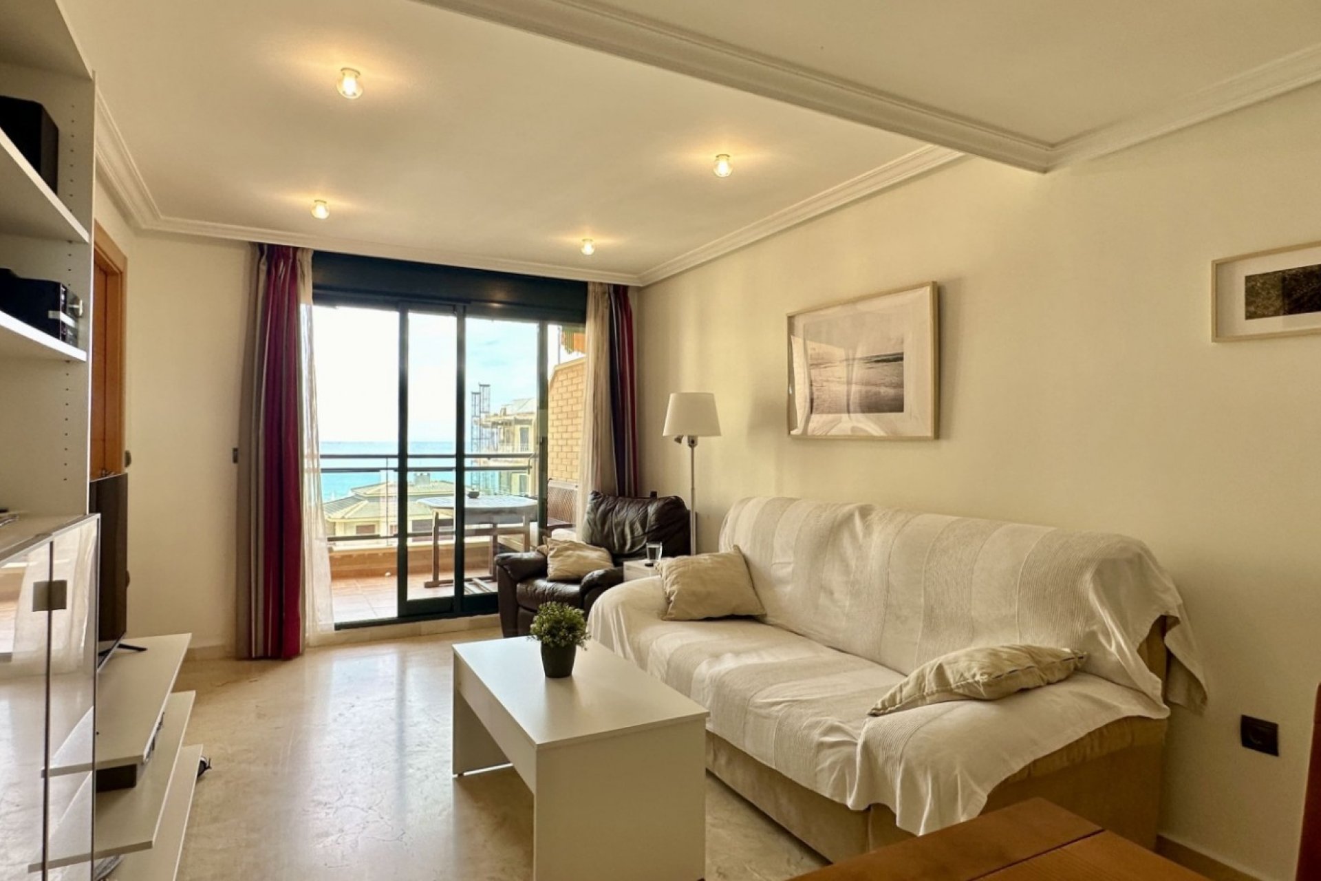 Resale - Apartment / flat - Guardamar del Segura