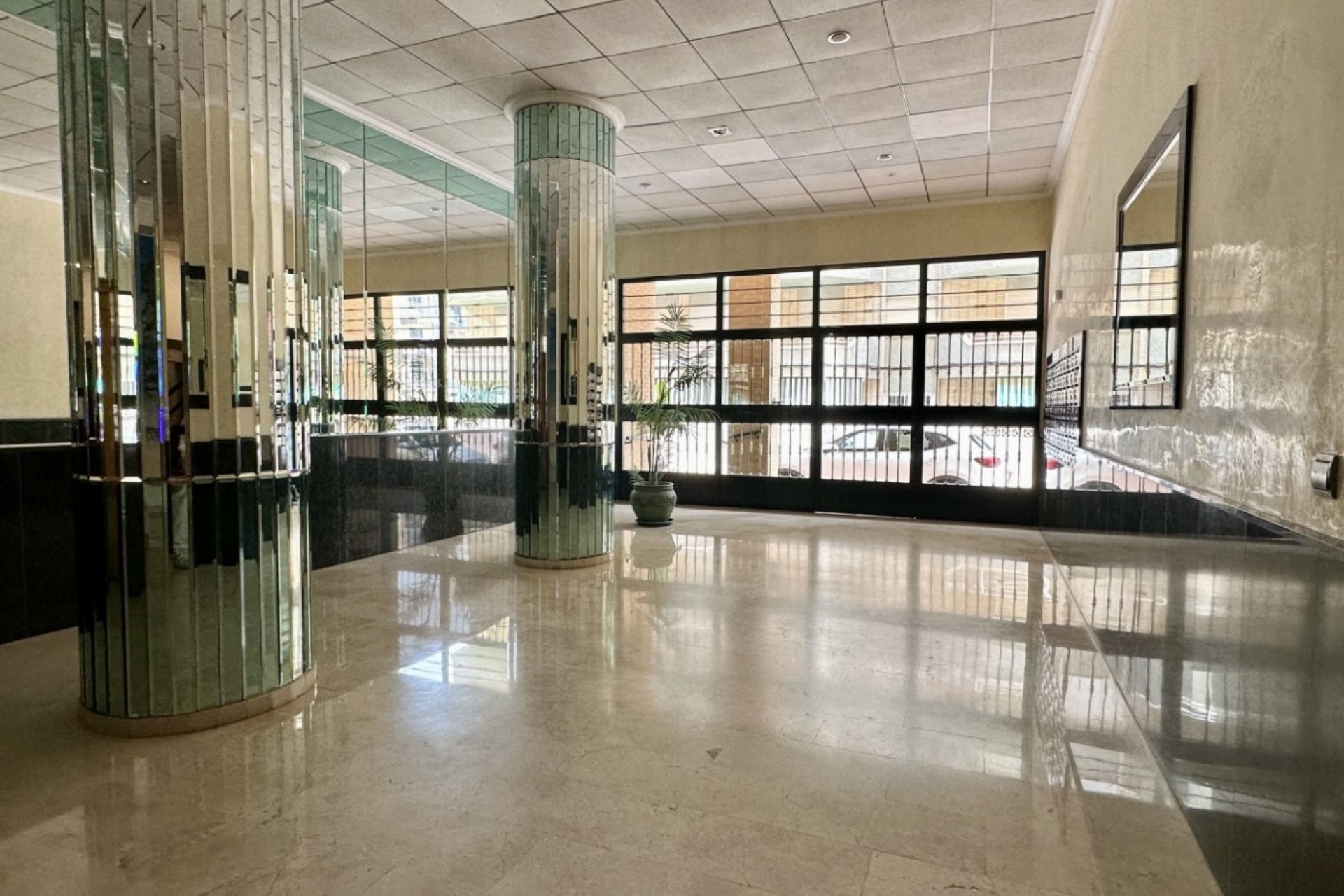 Resale - Apartment / flat - Guardamar del Segura