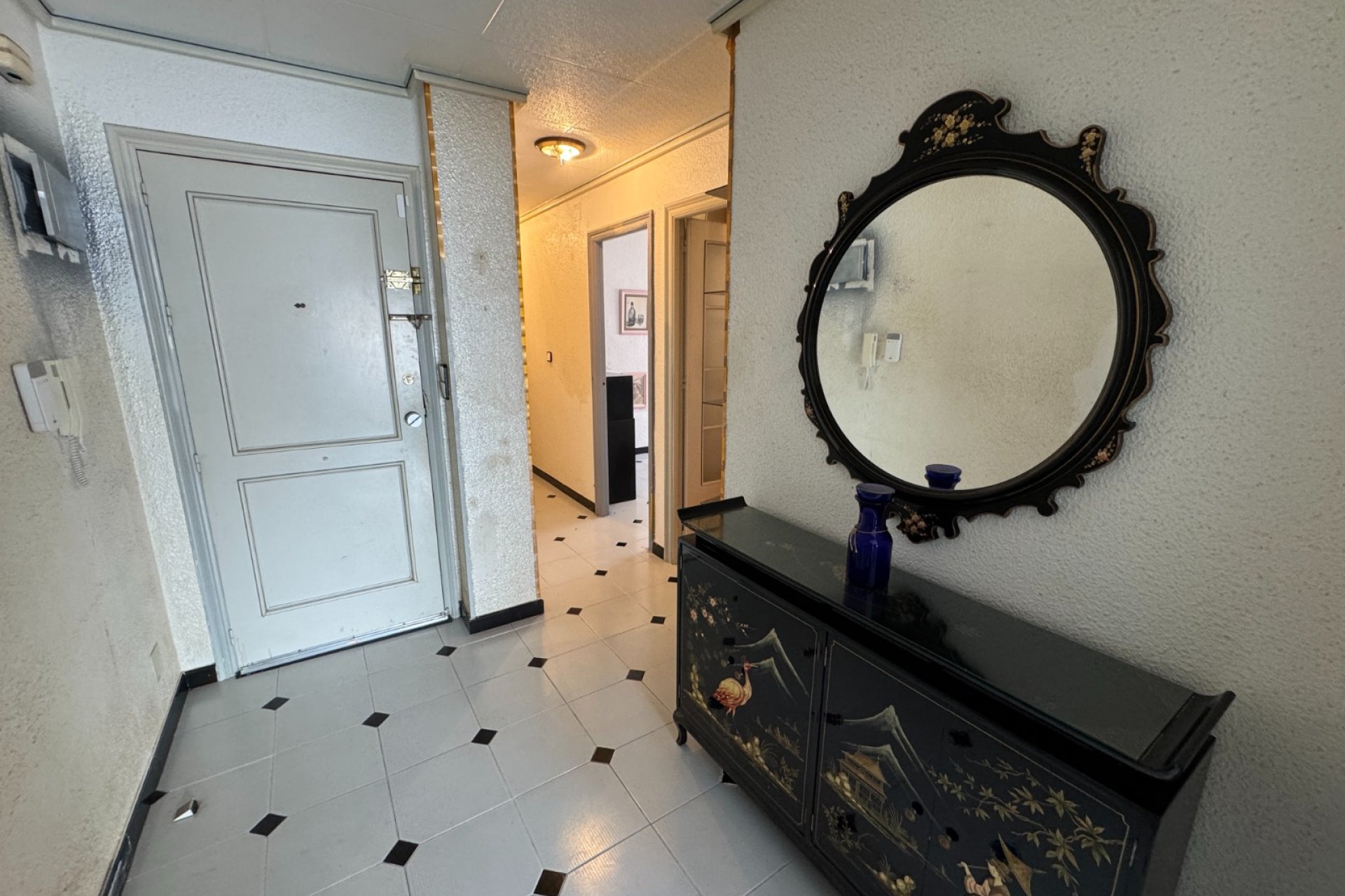 Resale - Apartment / flat - Guardamar del Segura