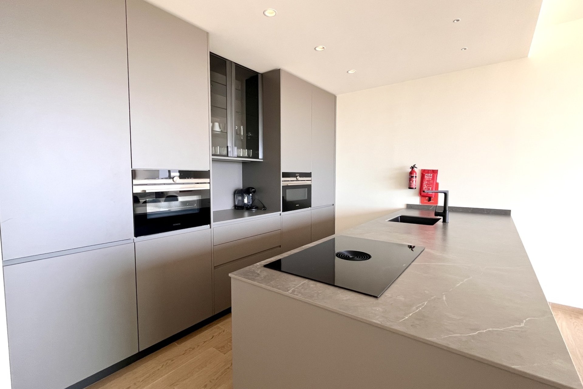 Resale - Apartment / flat - Las Colinas Golf Resort