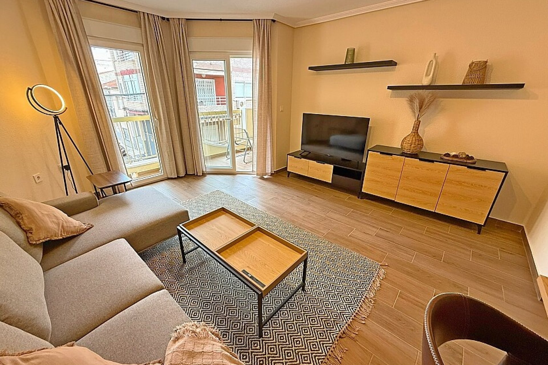 Resale - Apartment / flat - Lo Pagan