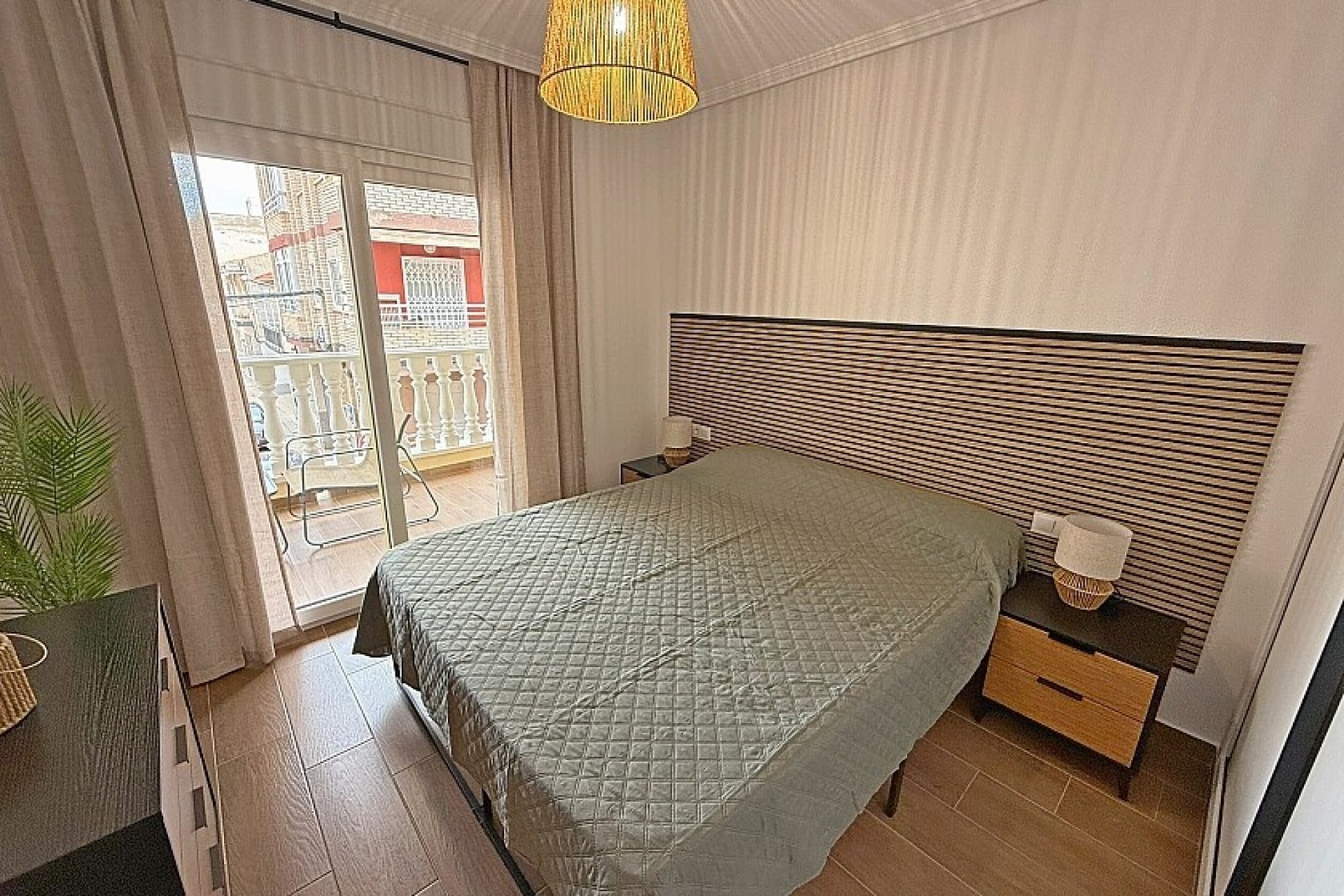 Resale - Apartment / flat - Lo Pagan