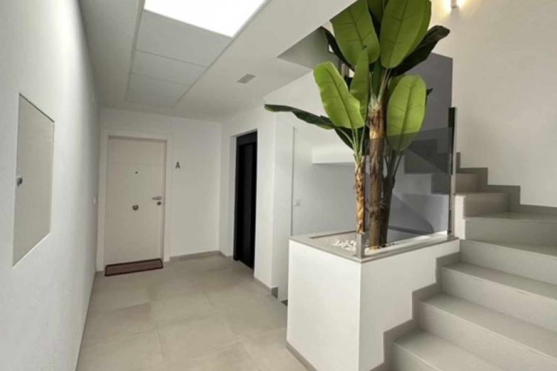 Resale - Apartment / flat - Lo Pagan
