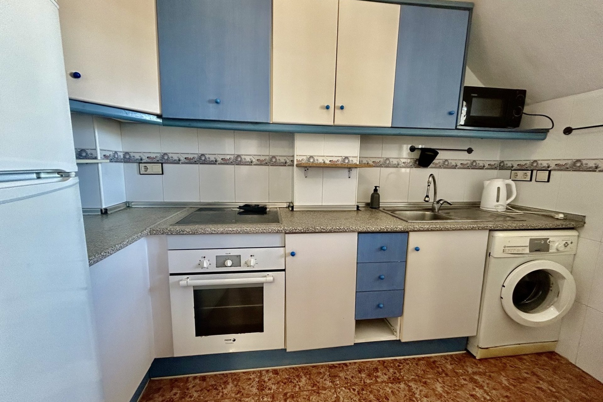 Resale - Apartment / flat - Los Altos