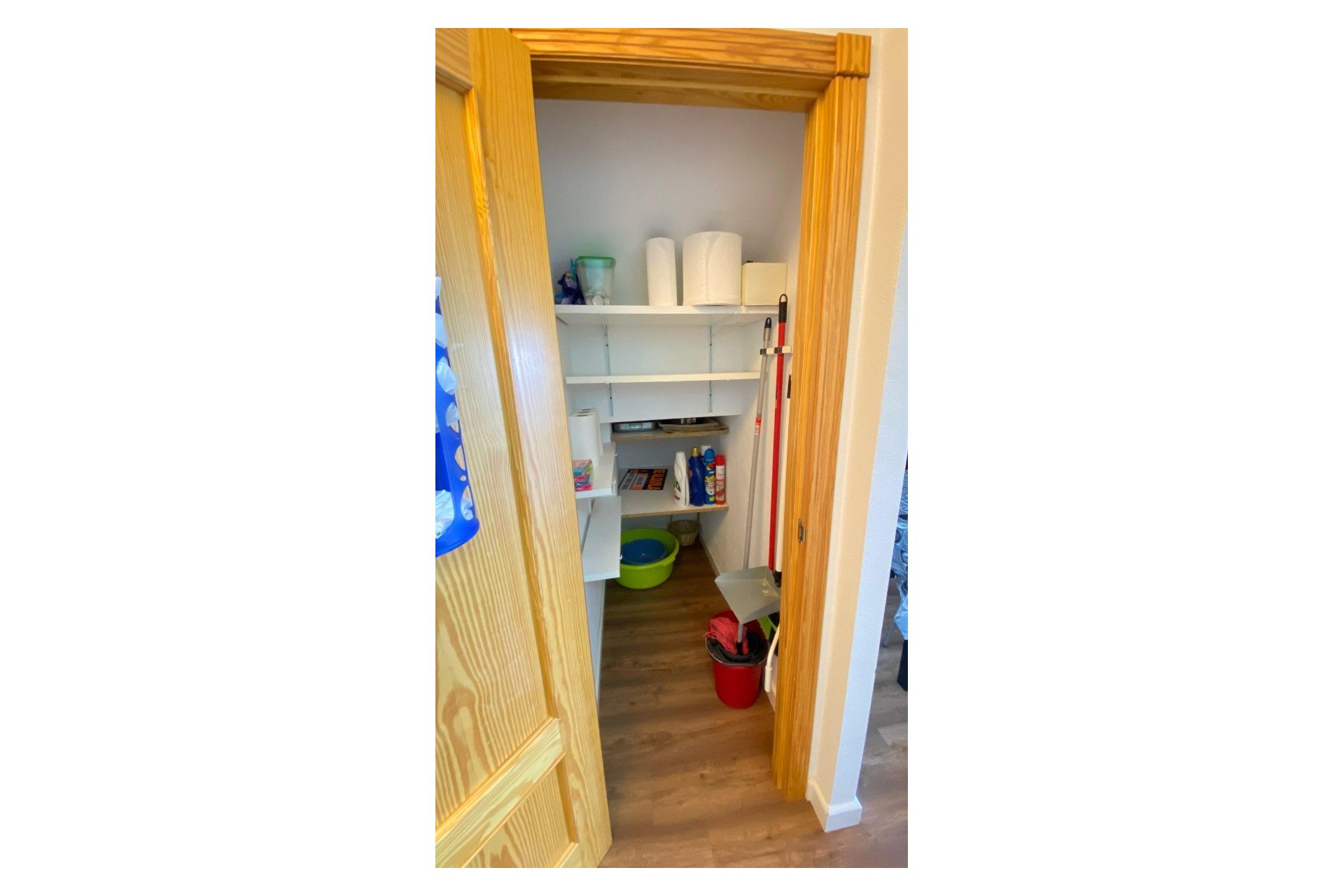 Resale - Apartment / flat - Mil Palmeras