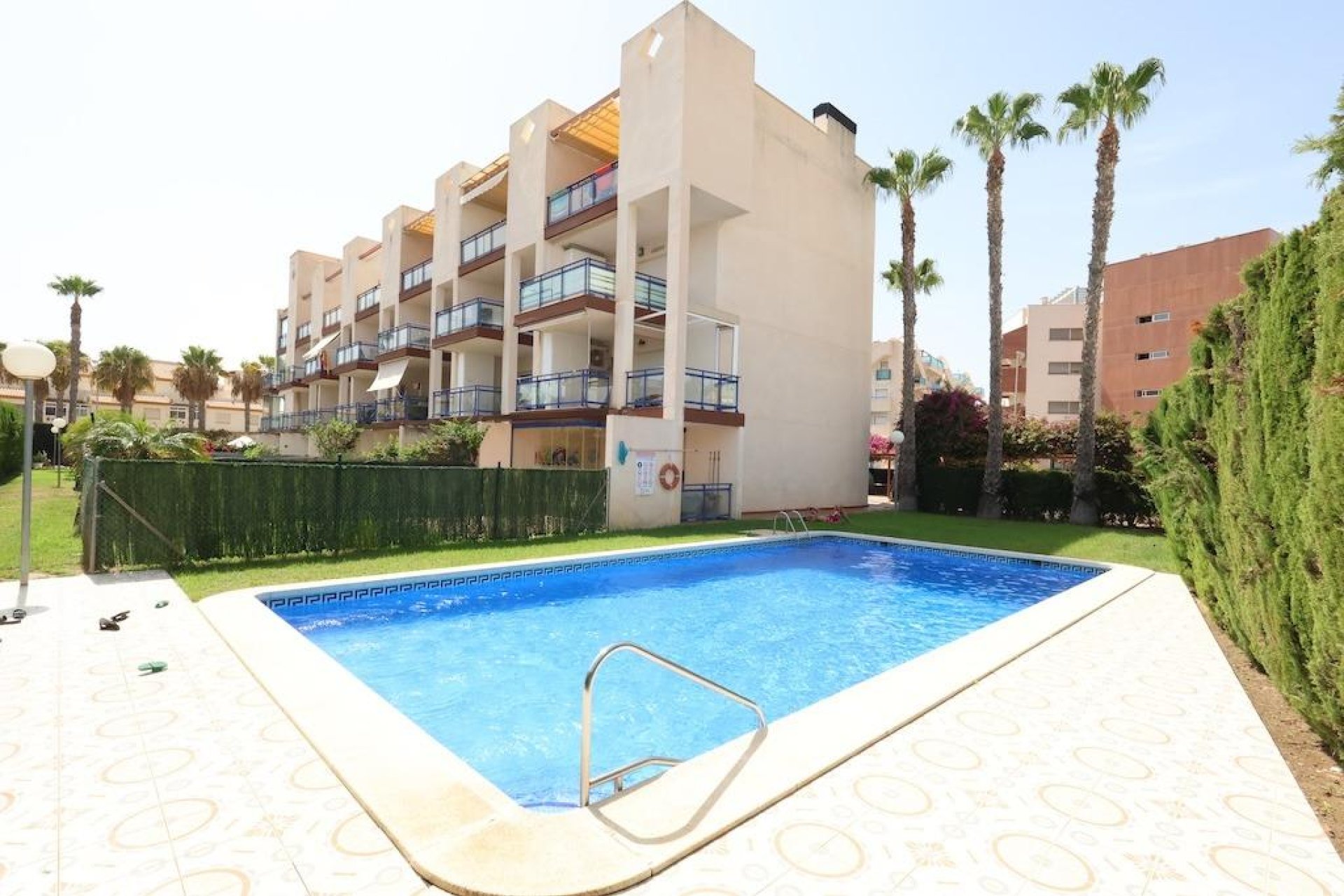 Resale - Apartment / flat - Orihuela Costa - Aguamarina