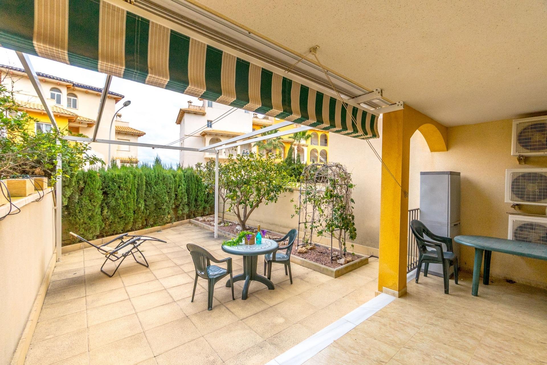 Resale - Apartment / flat - Orihuela Costa - Altos de Campoamor