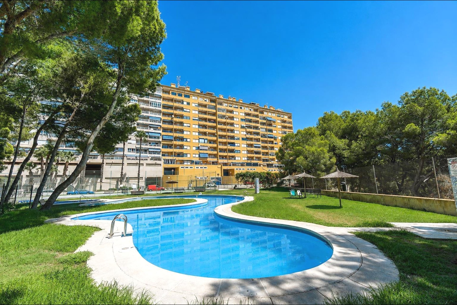 Resale - Apartment / flat - Orihuela Costa - Altos de Campoamor