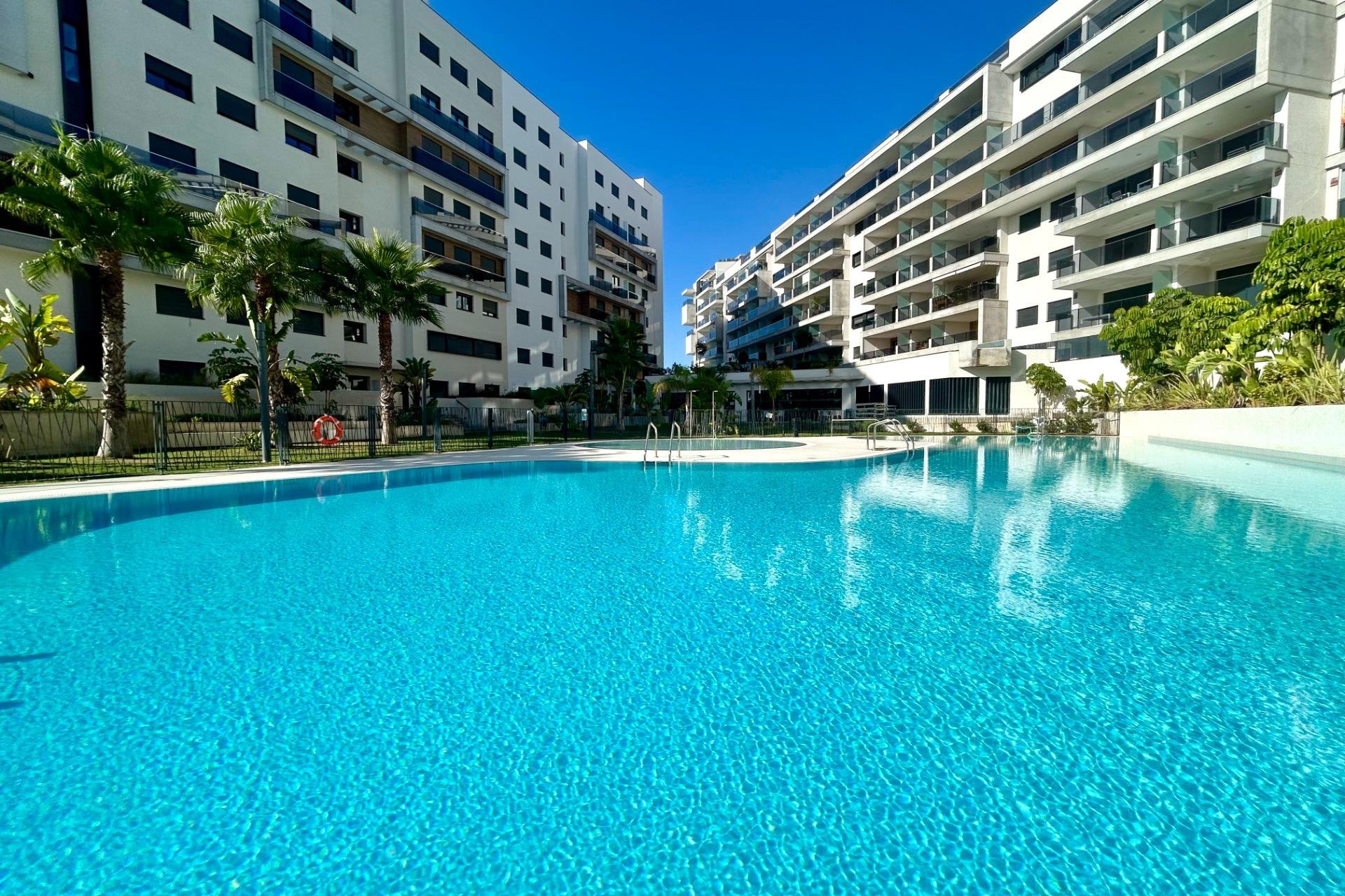 Resale - Apartment / flat - Orihuela Costa - Altos de Campoamor