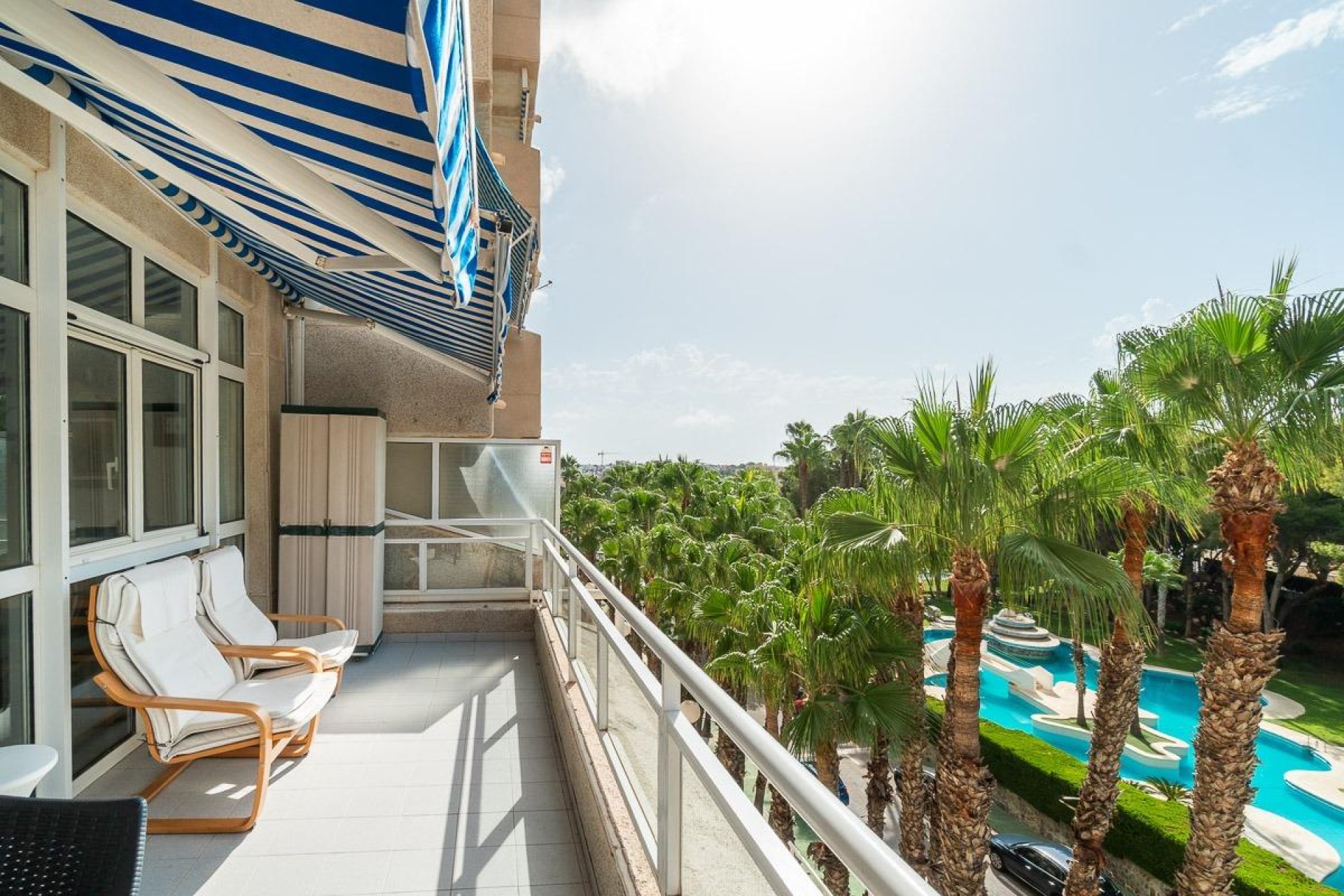 Resale - Apartment / flat - Orihuela Costa - Campoamor