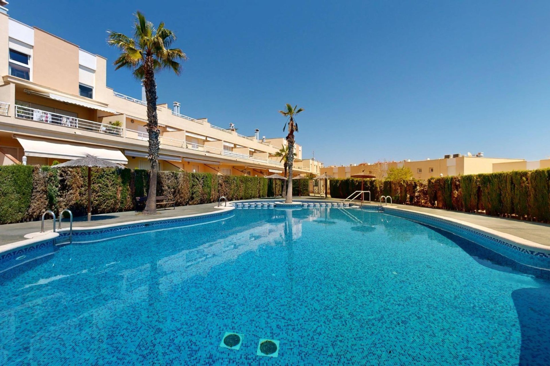 Resale - Apartment / flat - Orihuela Costa - Campoamor