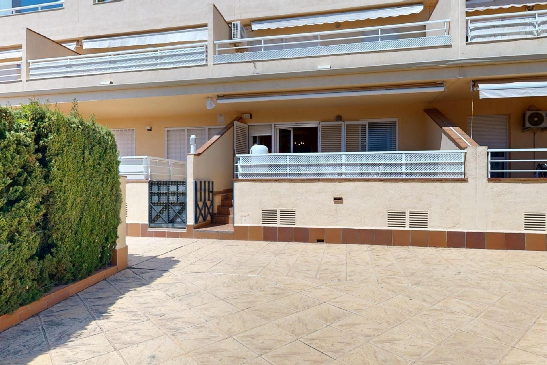 Resale - Apartment / flat - Orihuela Costa - Campoamor