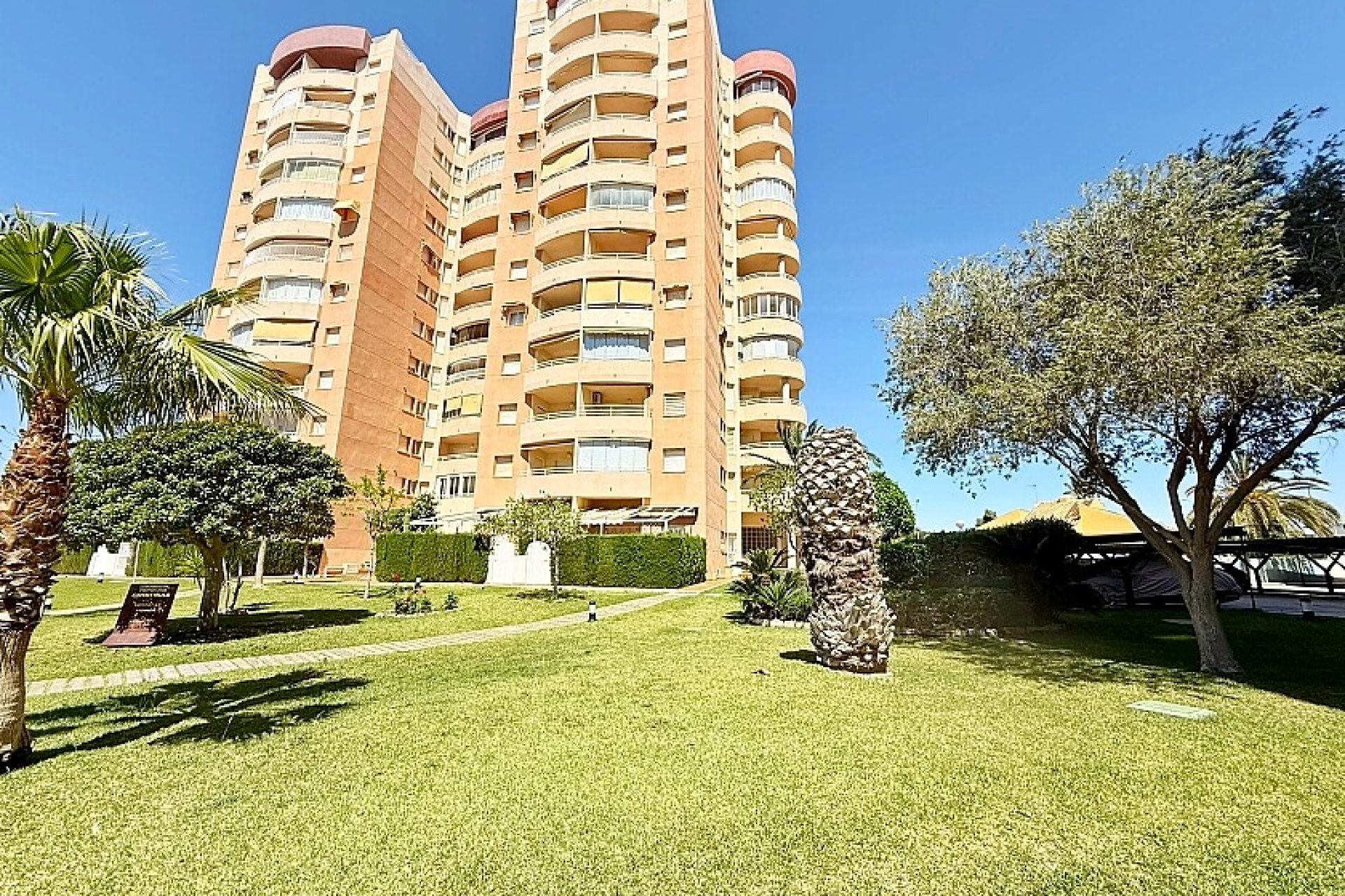 Resale - Apartment / flat - Orihuela Costa - Dehesa de campoamor