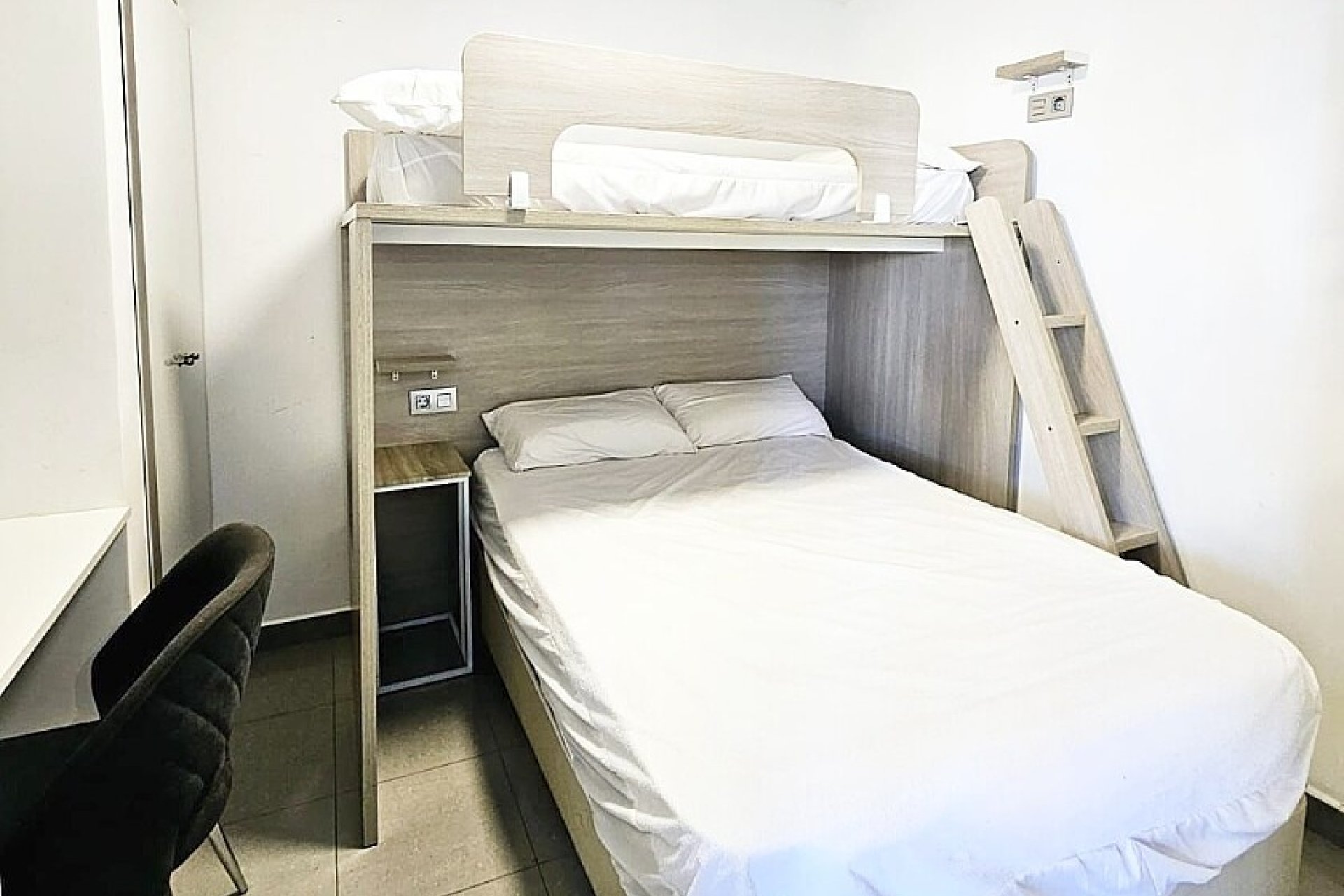 Resale - Apartment / flat - Orihuela Costa - Dehesa de campoamor