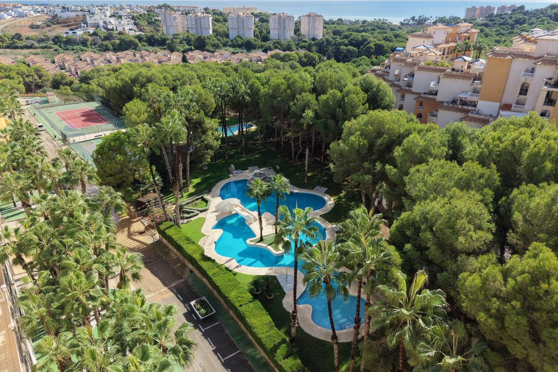 Resale - Apartment / flat - Orihuela Costa - Dehesa de Campoamor