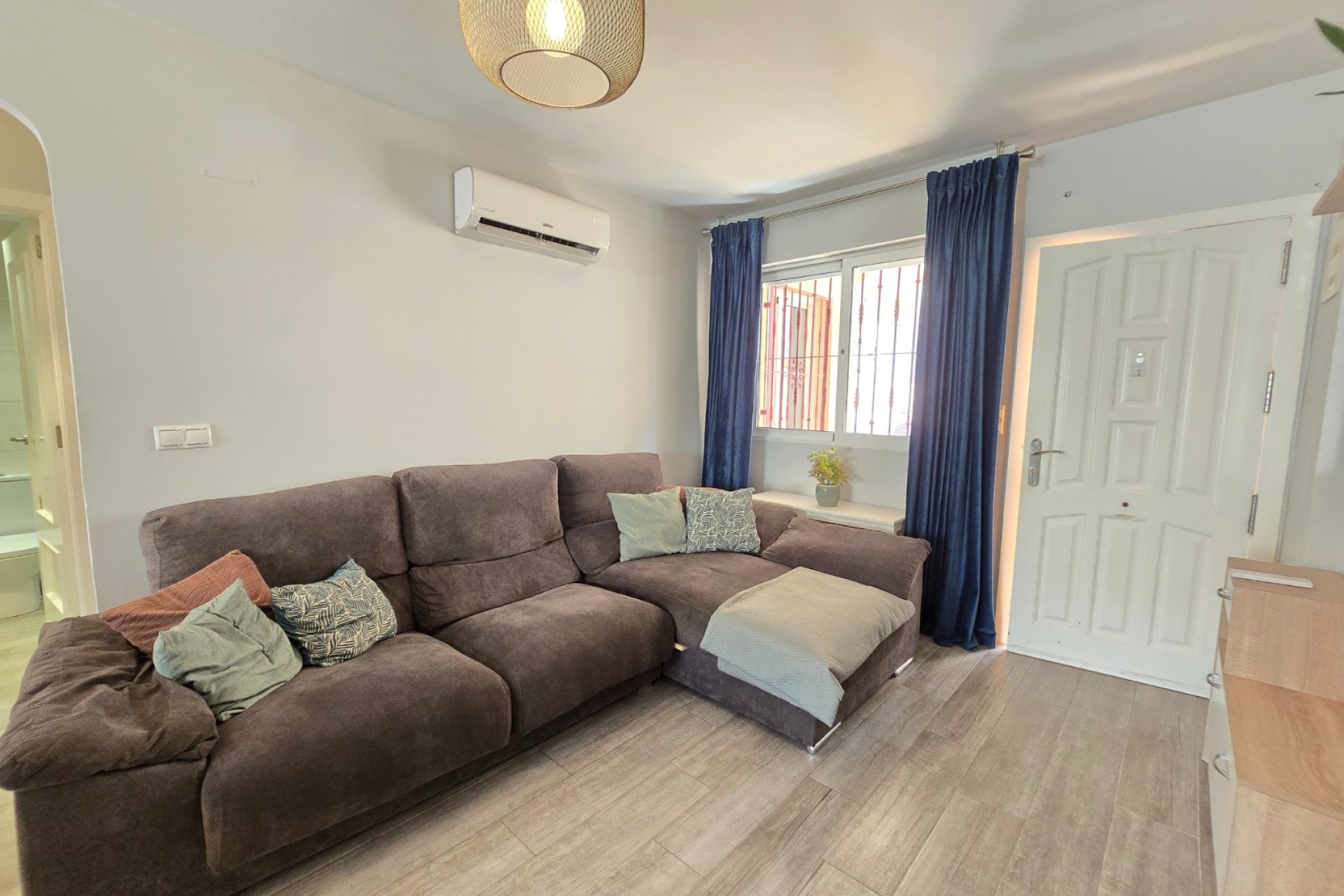 Resale - Apartment / flat - Orihuela Costa - La Zenia