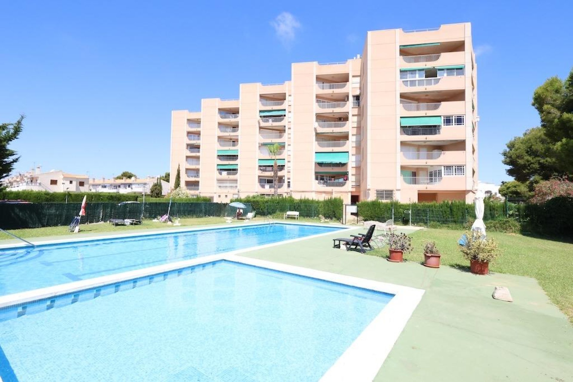 Resale - Apartment / flat - Orihuela Costa - La Zenia