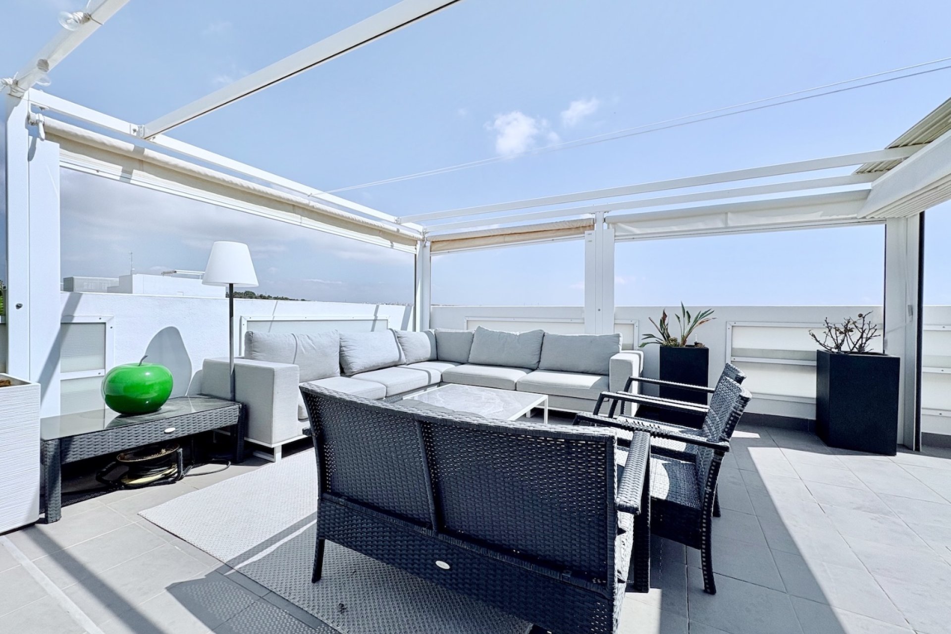 Resale - Apartment / flat - Orihuela Costa - Las Ramblas