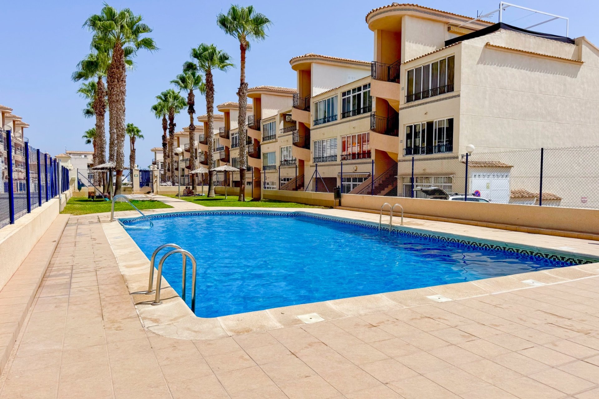 Resale - Apartment / flat - Orihuela Costa - Los Altos