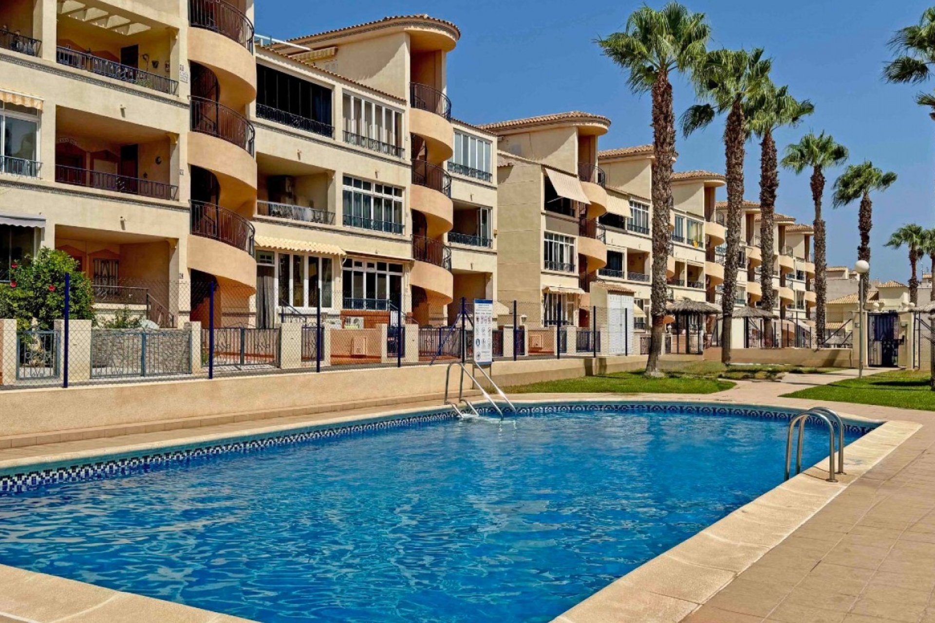 Resale - Apartment / flat - Orihuela Costa - Los Altos