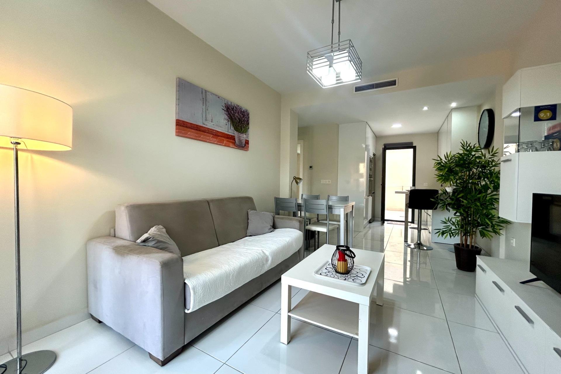 Resale - Apartment / flat - Orihuela Costa - Los Altos